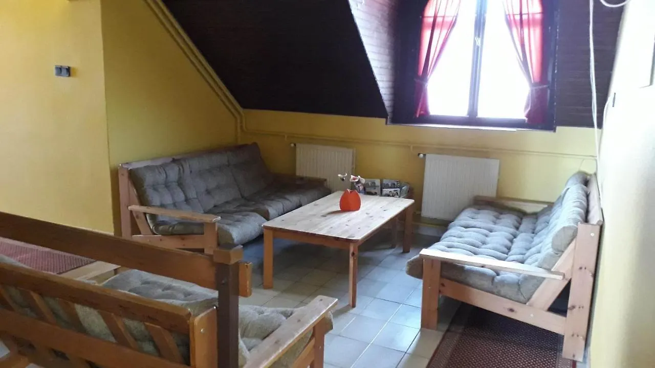 Centrum Apartman Hotel Hajduszoboszlo Guest house