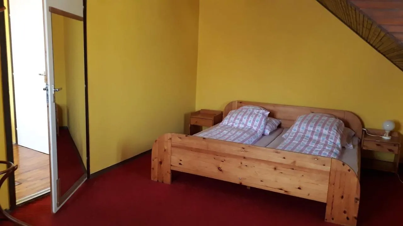 Centrum Apartman Hotel Hajduszoboszlo Guest house